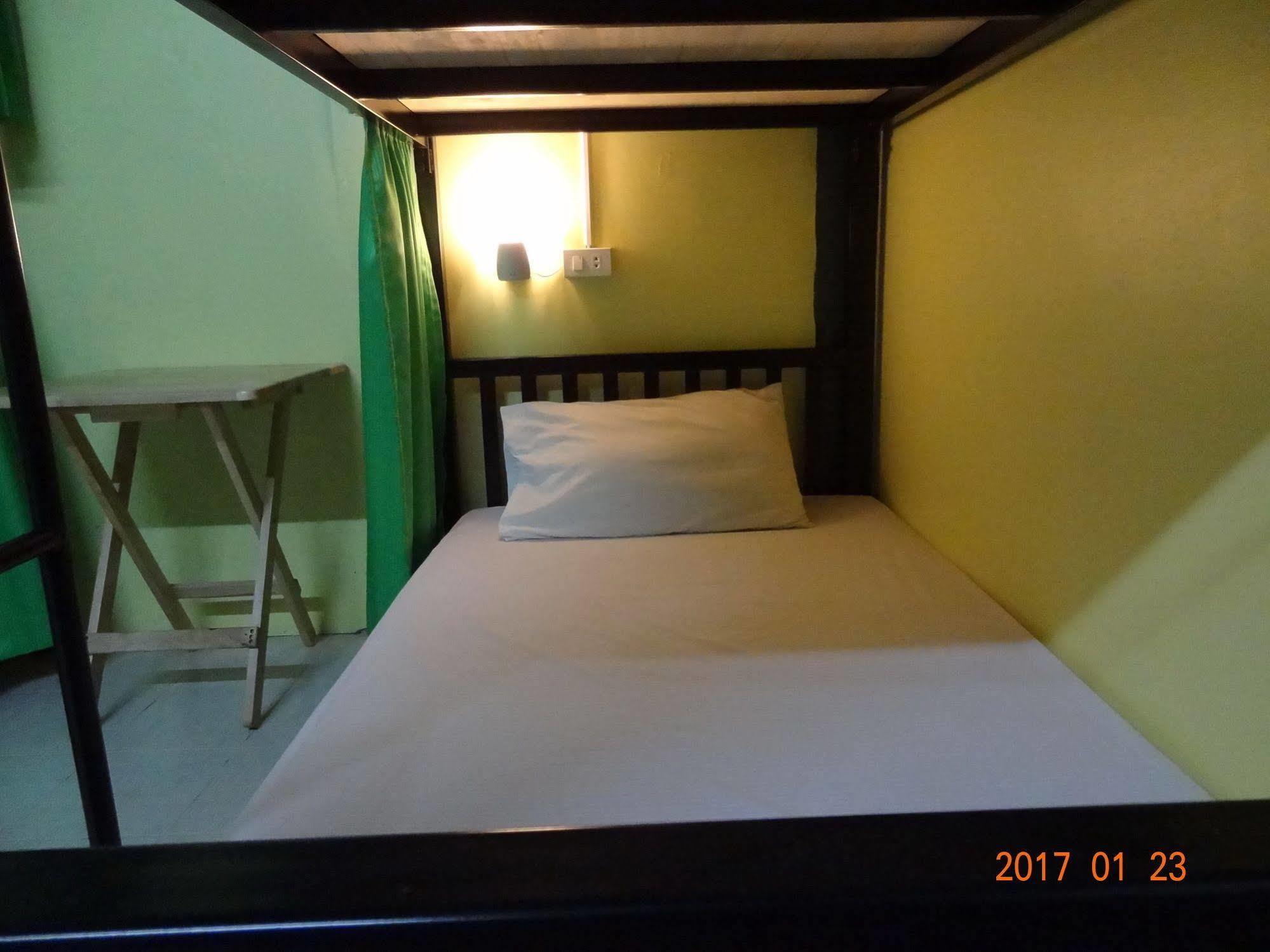 Hugs Guesthouse Ko Lanta Zewnętrze zdjęcie