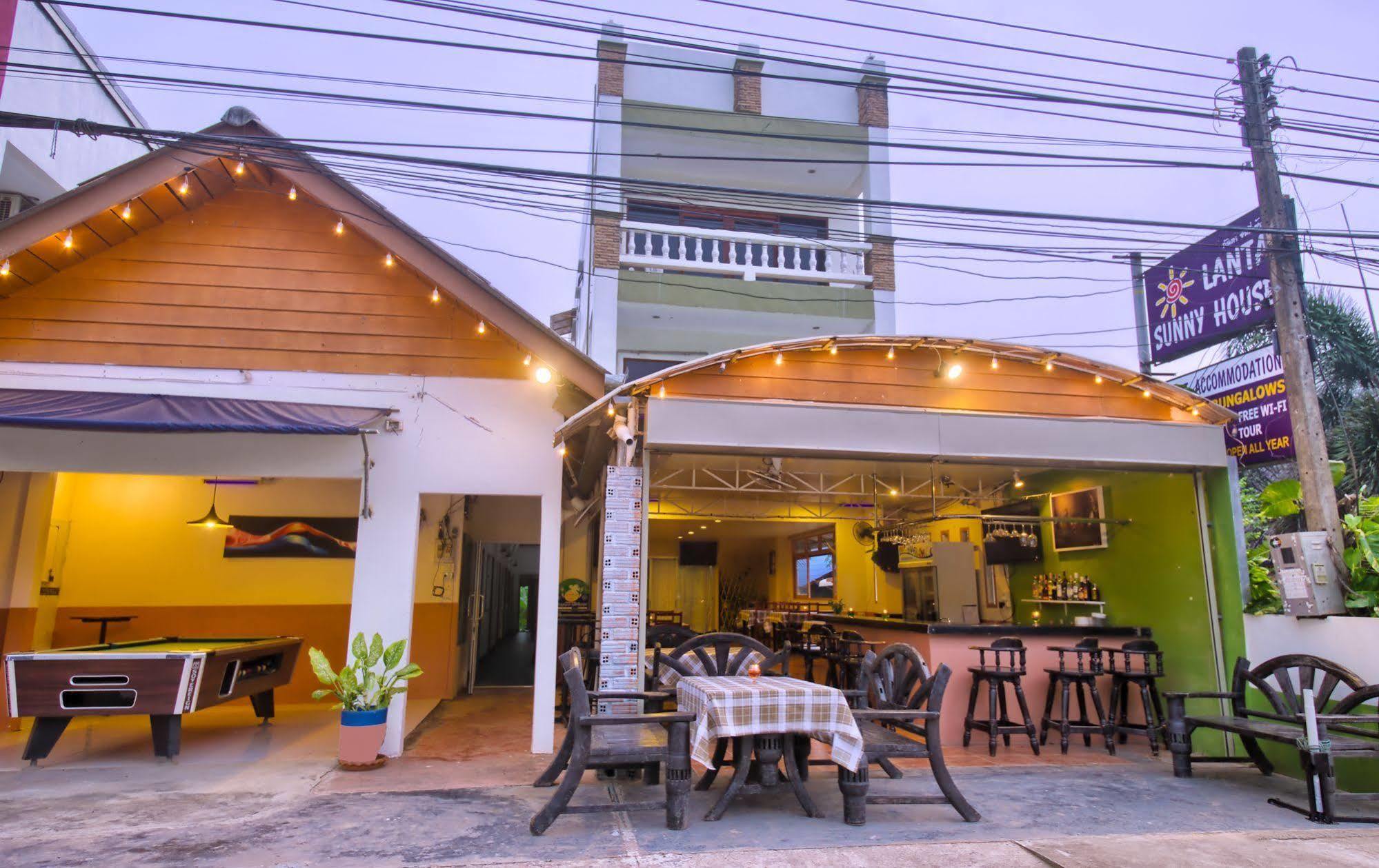 Hugs Guesthouse Ko Lanta Zewnętrze zdjęcie
