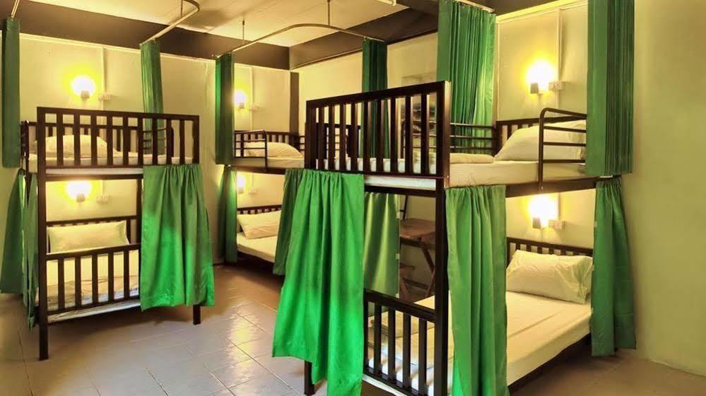 Hugs Guesthouse Ko Lanta Zewnętrze zdjęcie